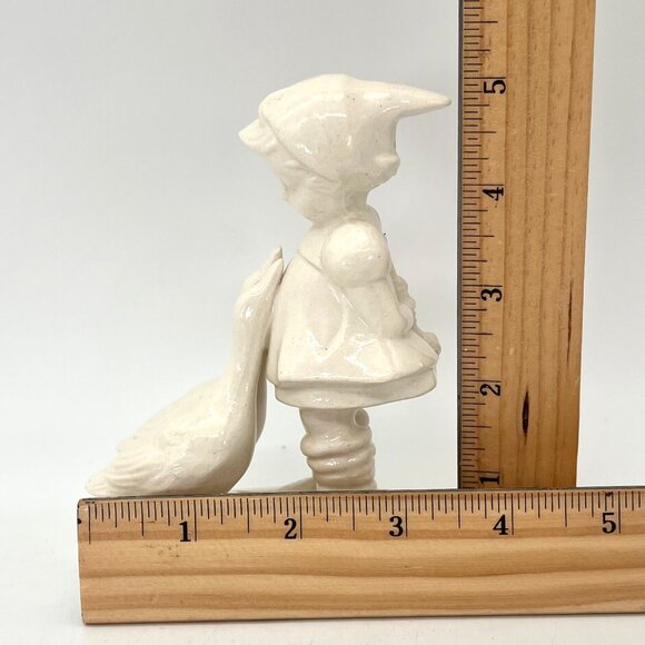 Vintage Ceramic Figurine Of Child With Geese Made In Japan 5 inch tall - Picture 8 of 9